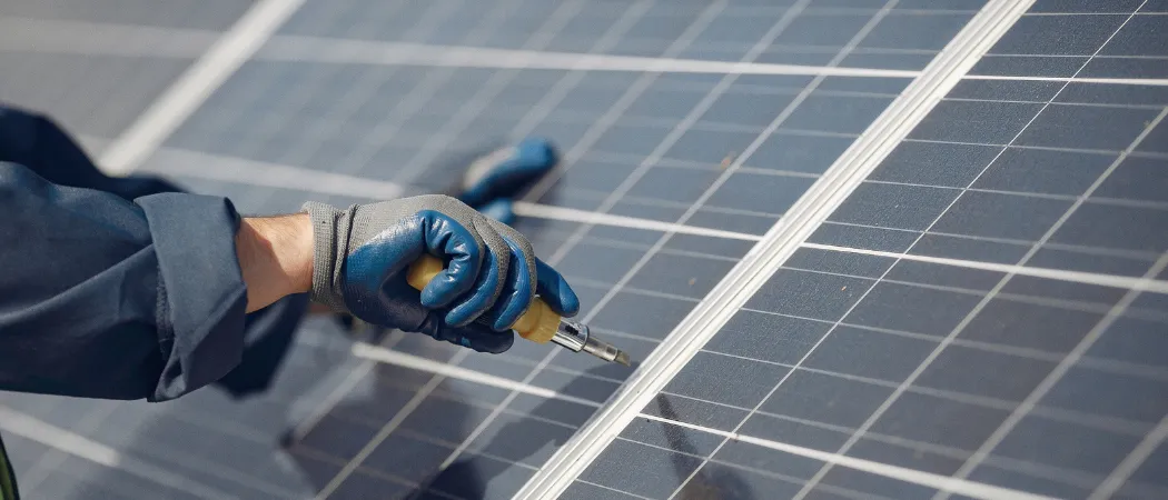 NavarVolt servicios electricos instlación fotovoltaica para viviendas en navarra instalar placas solaresen el norte de españa